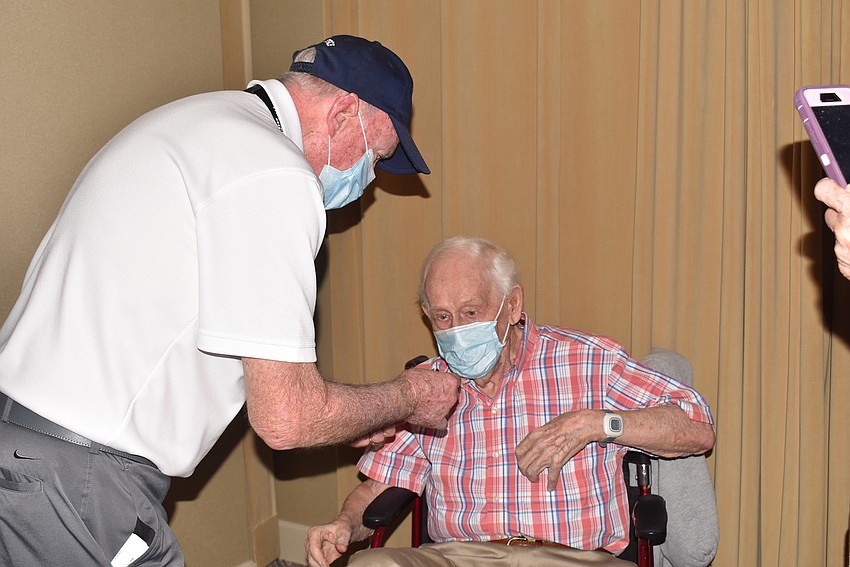Terry Purcell pins Bob Lavender.