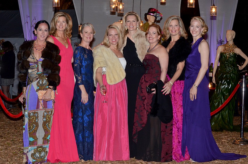 Ashley Kozel, Brenda Michel, Katie Hollingsworth, Jamie Becker, Alison O'Donohue, Retta Wagner, Amanda Morris and Ariane Dart