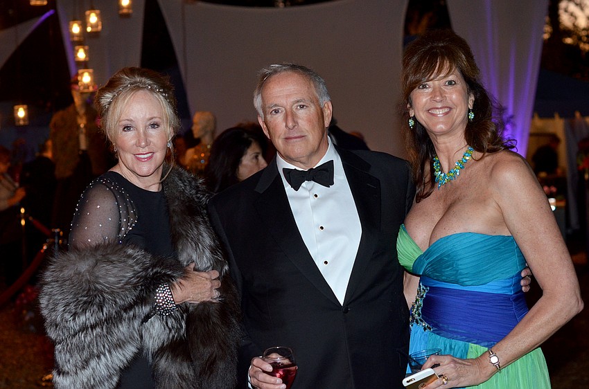 Katie and Tom Cornell with Rene Brooks