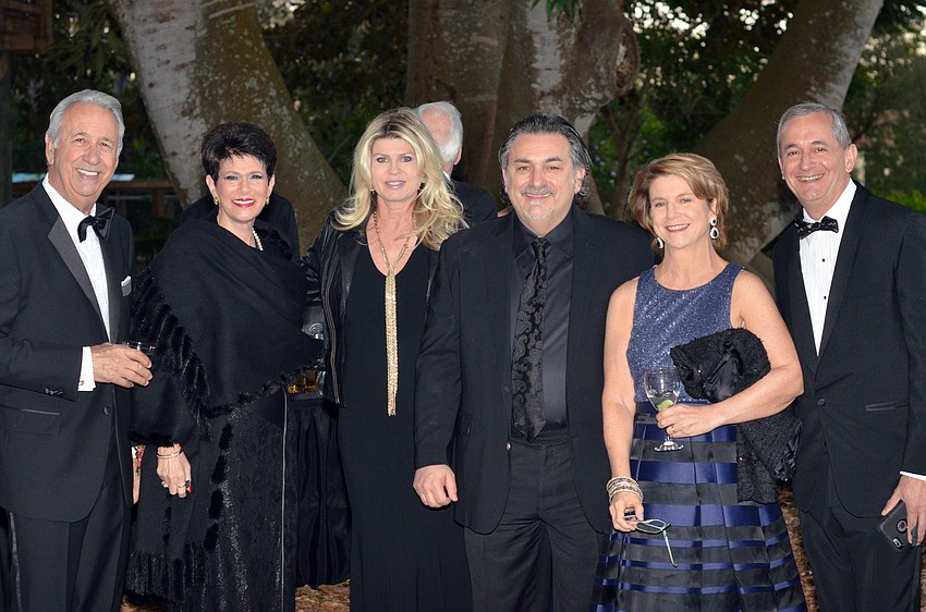 Jerry and Wendy Feinstein, Kim and Phil Mancini and Carol Ann Malinowski and Dan Butturini