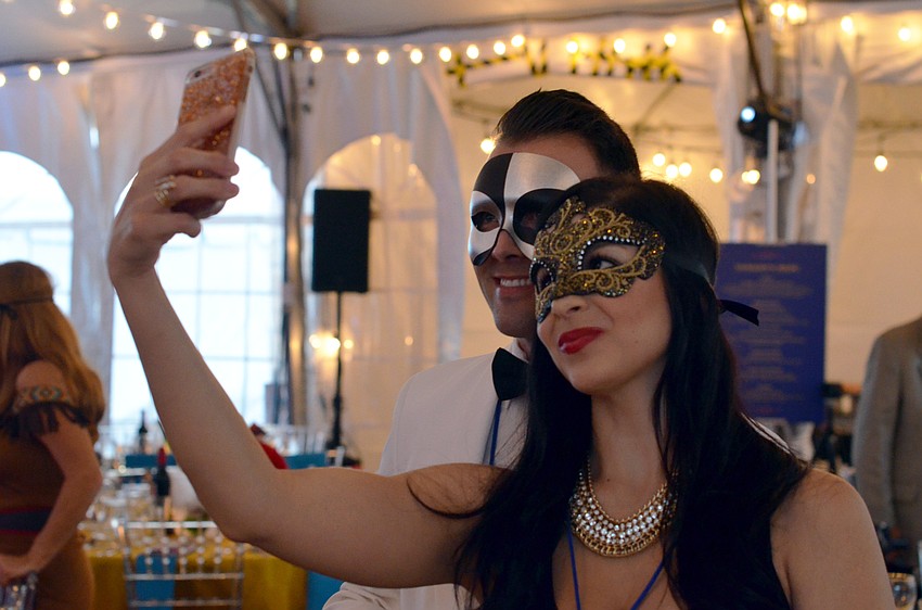 John Watlers IV and Francesca Walters take a selfie.