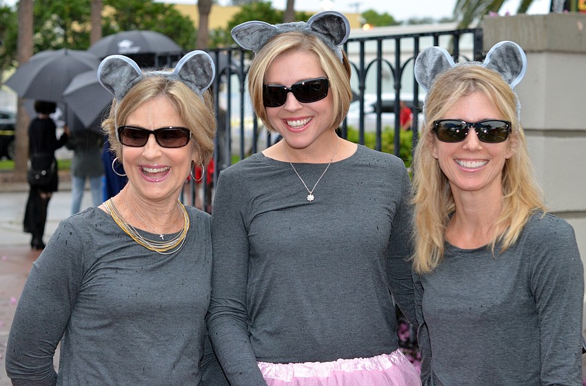 Margie Morell, Kelly Romanoff and Karen Van Lindonk as three blind mice