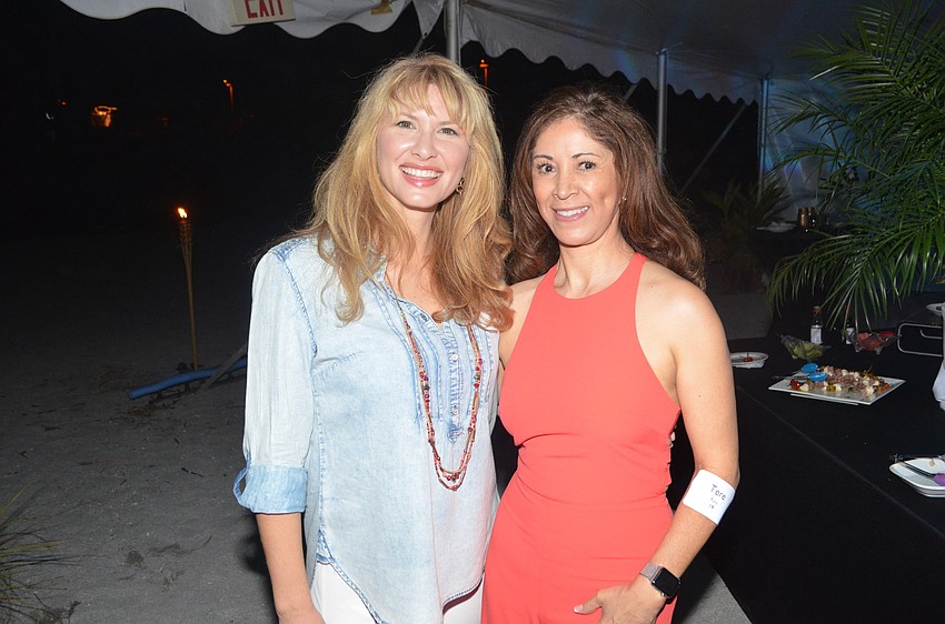 Camilla Popham and Tere Reis