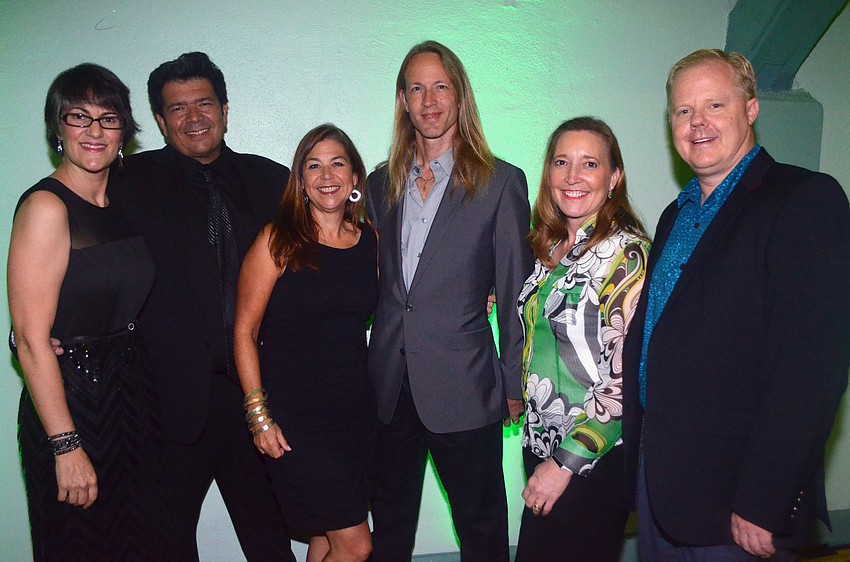 Sharon and Ben Kunkel, Paula Murray, Frank Filipanits and Christine and Bill Johnson