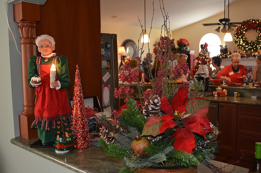 It wasn' t tough to tell the Holly Jolly is held during the Holiday season.