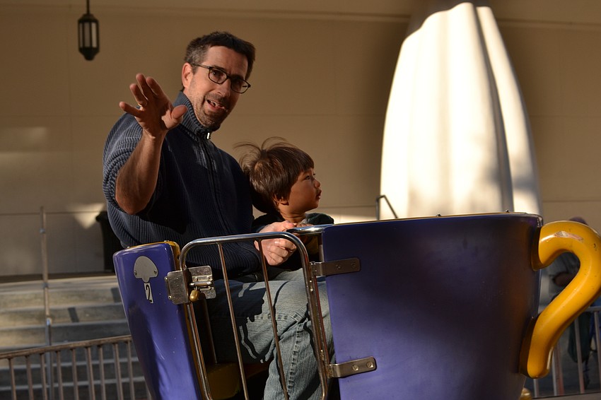 Families enjoyed the final day of 2016 in Downtown Sarasota.