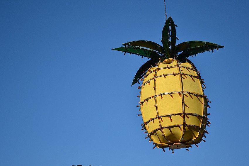 The main attraction for the Pineapple Drop was lifted into the air at the intersection of Main Street and Lemon Avenue for New Year's 2017.