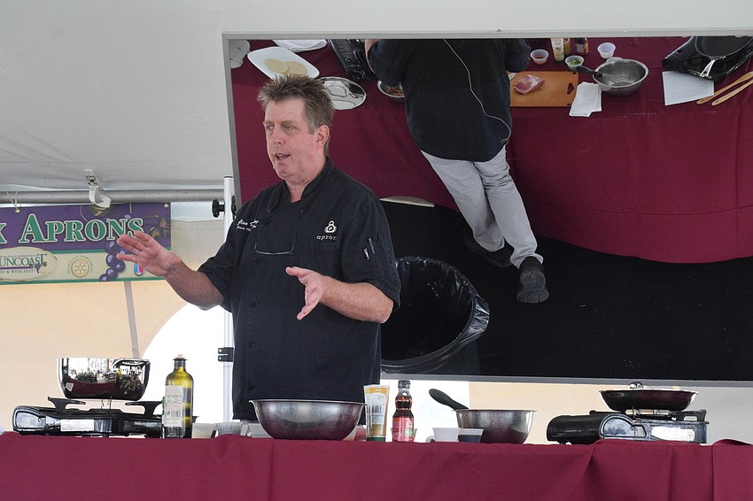 James Hendry, a chef at Publix Apron's, starts a cooking demonstration for Korean barbecued pork tacos.