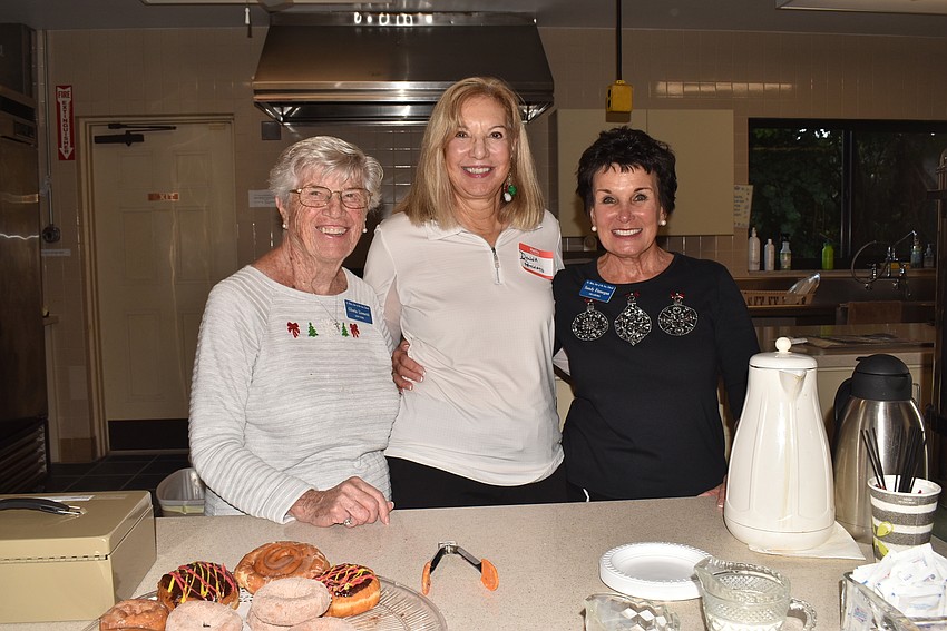 Gloria Lionetti, Donna Pettinato and Sandy Finnegan served coffee and treats to volunteers.