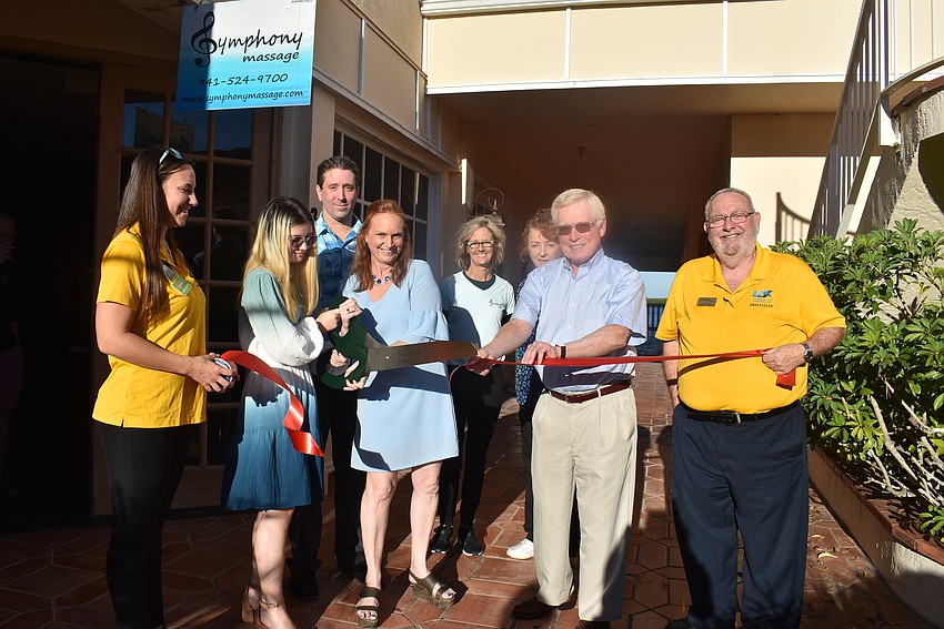 Kellie Spring, Brianna Graves, James Graves, Chrissy Stites, Susan Udermann, Ken Schneier and Jack Dean