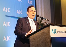 AJC Regional Director Brian Lipton kicks off the program.