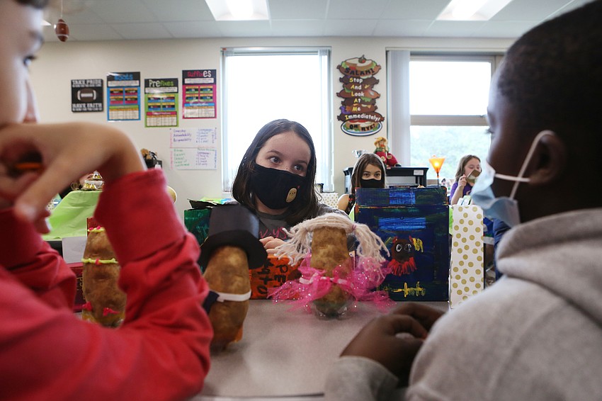 Gabriella Chipurnoi taught visiting students about her Pet Tatoes.