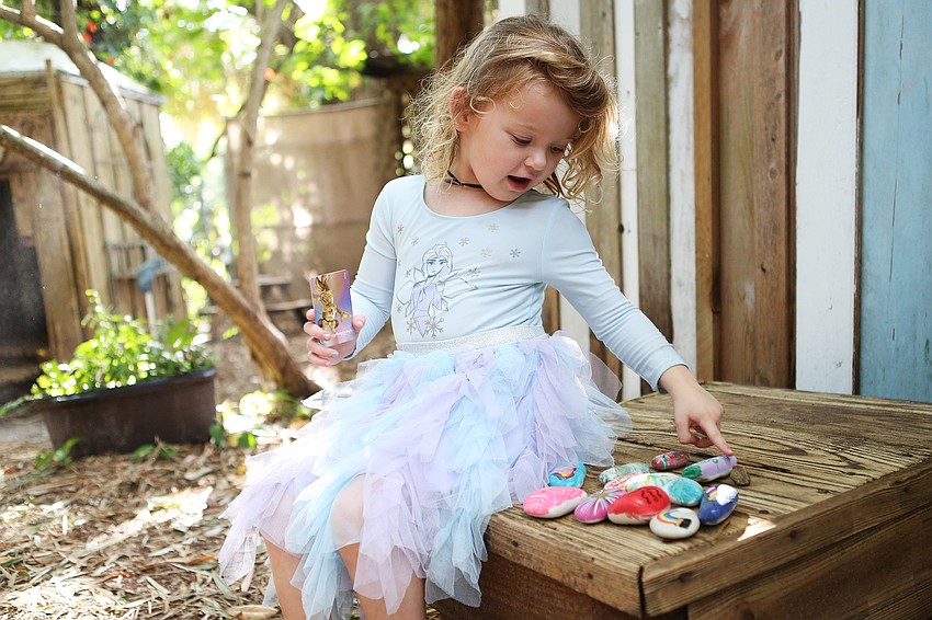 Alana Silva counts her rocks.