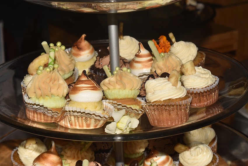 Tiny cupcakes inspired by cocktails were available for dessert.