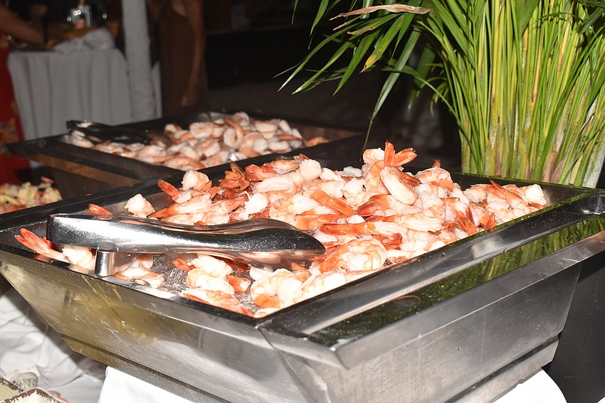 The giant buffet pile of stone crab in the middle was the main attraction.