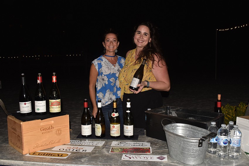 Heather Smith and Mary Elizabeth Howe