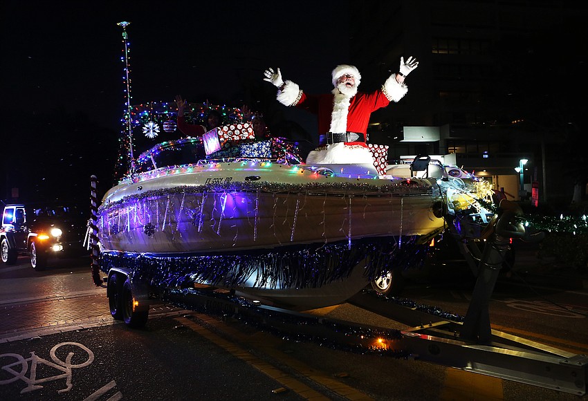 Santa Claus returns to Siesta Key Holiday Parade