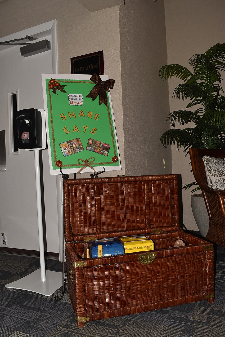 Attendees brought nonperishable food to donate.