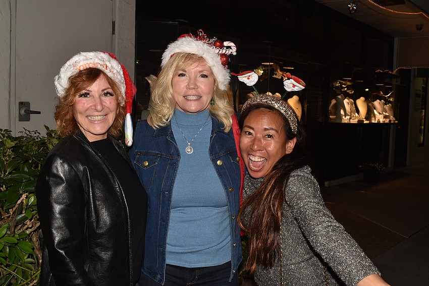 Debi Nettlow, Glenda Gunter and Debbie White