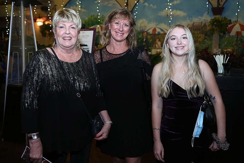 Aggie Hunt, Charmian Miller and Savannah Diaz