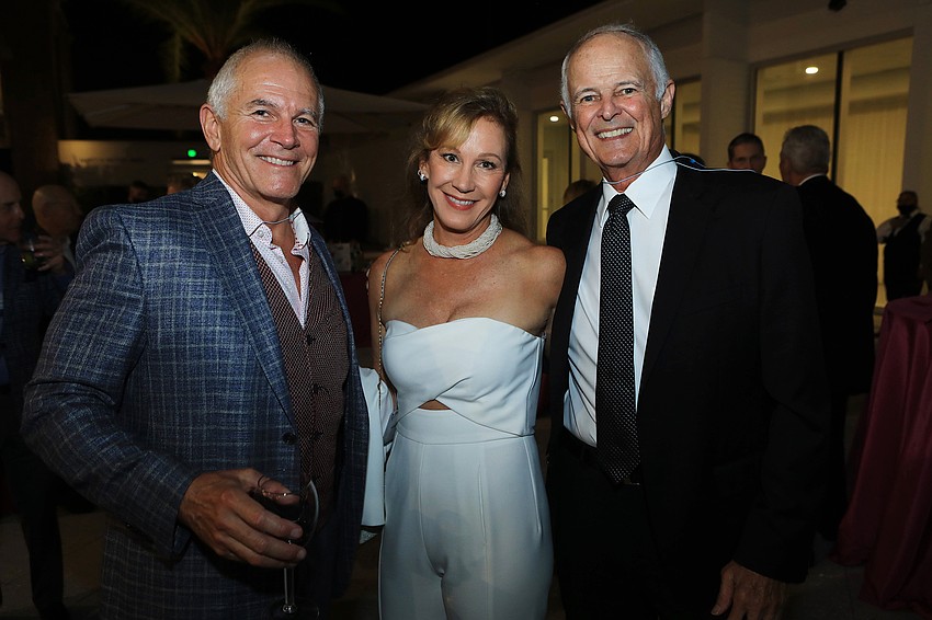 Mike and Gray Swor with Dick Dickinson