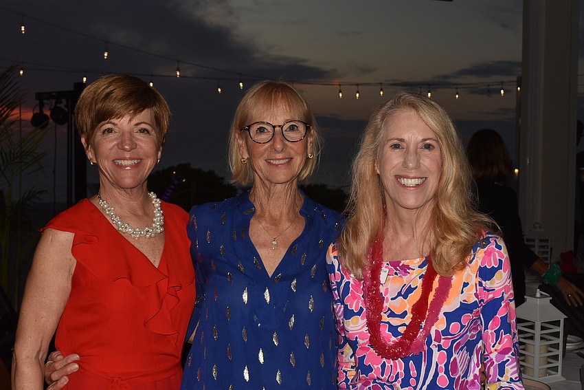 Patty Cooper, Linda Ulrich and Ronnie Tobin