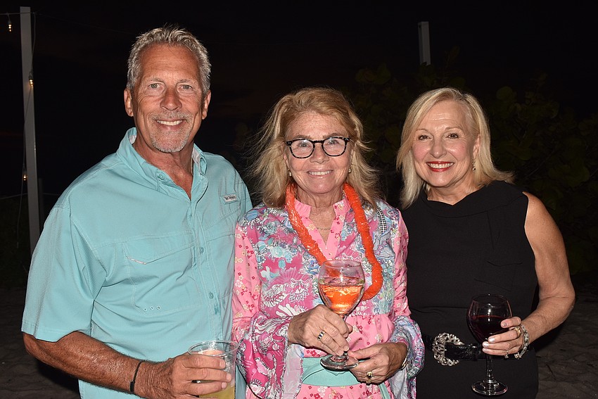 Tim Hellige, Deborah Duffey and Barbara DeHart