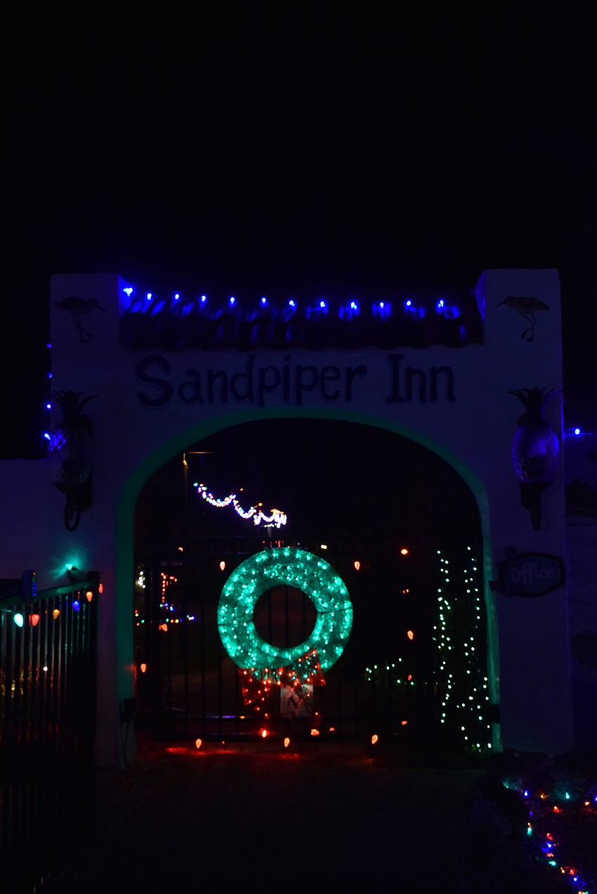Sandpiper Inn, 5451 Gulf of Mexico Drive