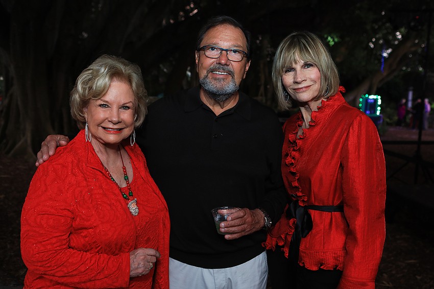 Linda Carson, Steve Sabato and Suzanne Atwell