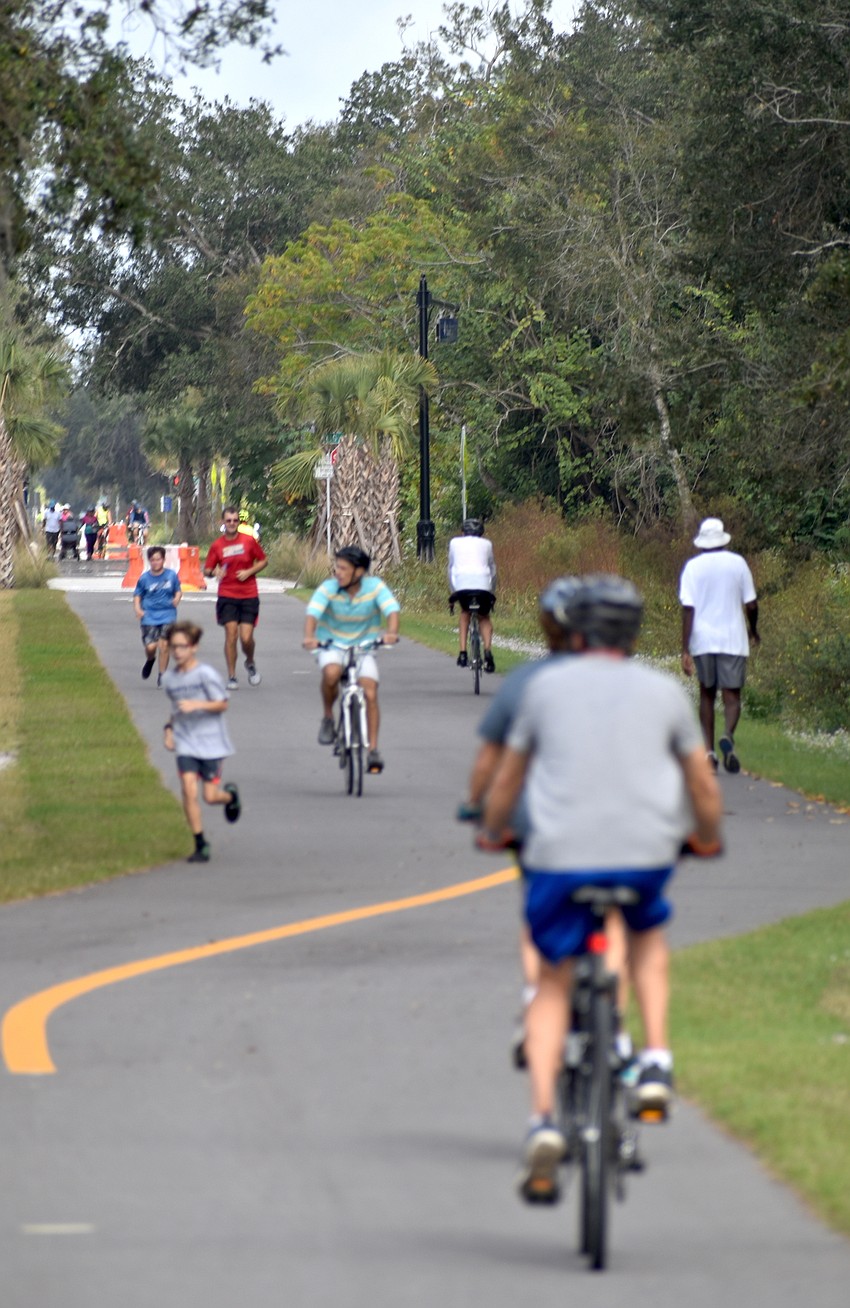 Walkers, runners and riders converge at the Ashton Road Trailhead.