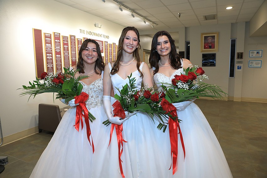 Sage Yenari, Izzie Radford and Ashley Pelton