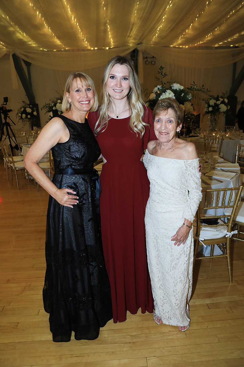 Leslie and Lauren Jeffrey with Isabel Dewey