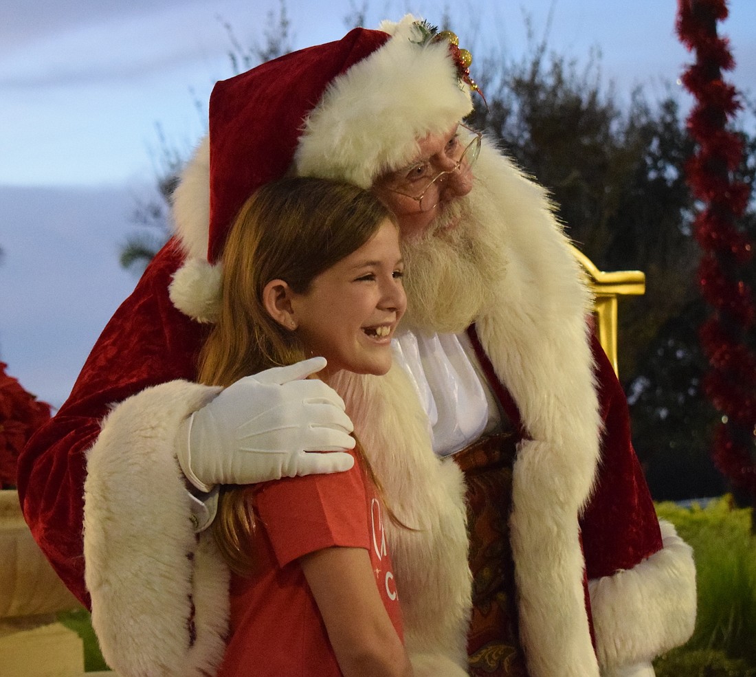 Santa collected the mail and headed toward the Lakewood Ranch area.