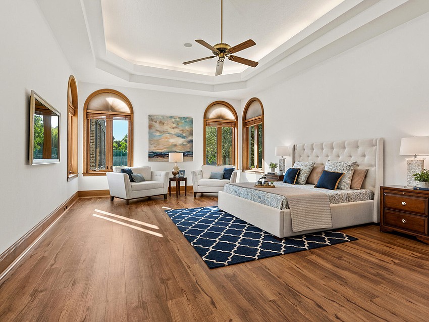 There are seven bedrooms in the main house. The master bedroom is on the ground flood.