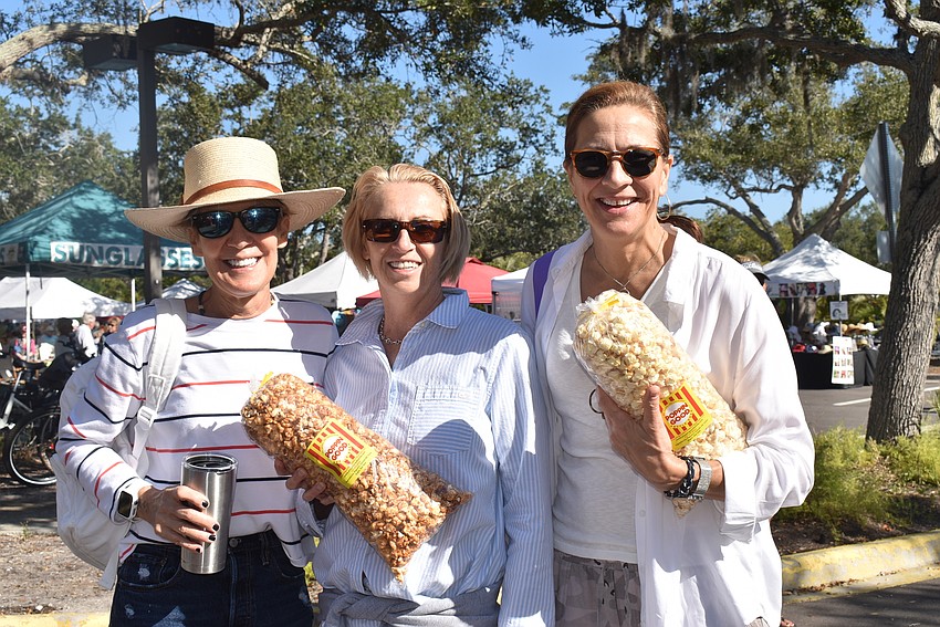 Wendi Bundy, Lynette Emmons and Laura Forecki