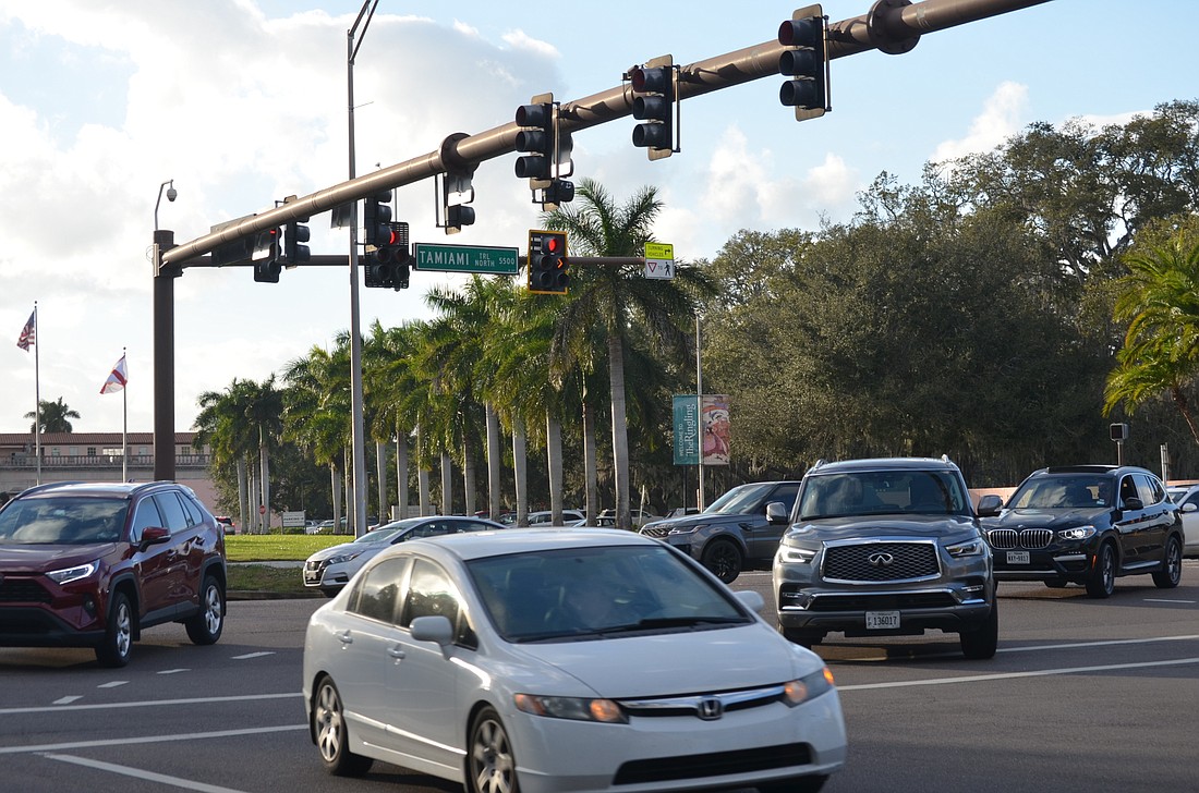Motorists turning left at the US-41 and University Parkway intersection on Monday afternoon.