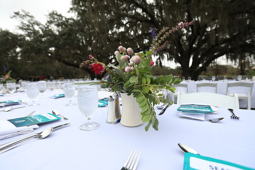 More than 350 made up the outdoor lunch.