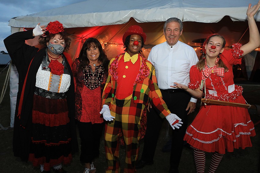 Karen Abell, Elijah Clemons, Sarah Catalano, Lisa and Mike Modrick