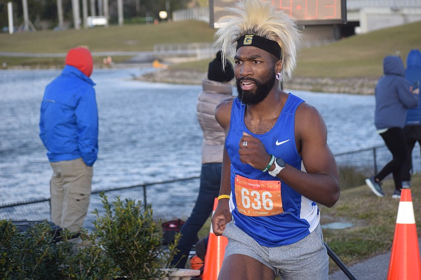 Palmetto's Alvin Ducre didn't seem to be bothered by the cold conditions. 