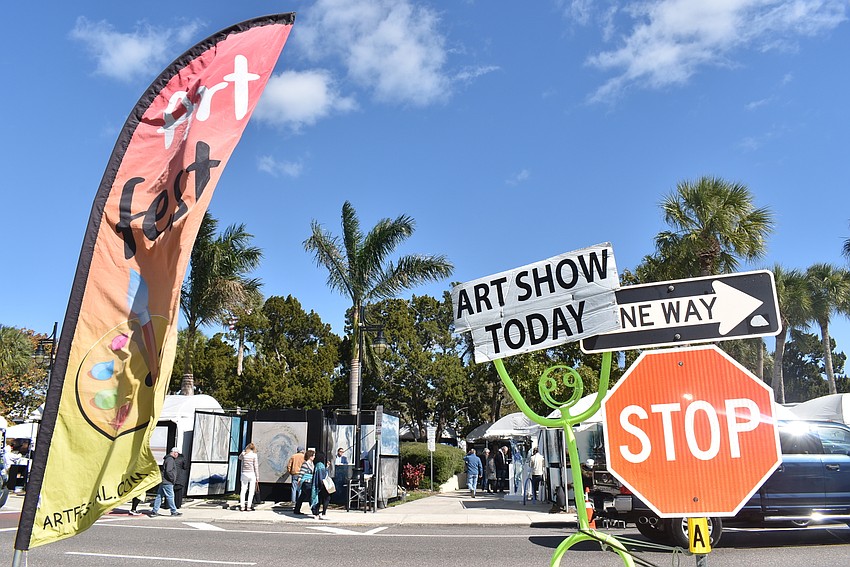 The festival took over the central park and Boulevard of the Presidents.