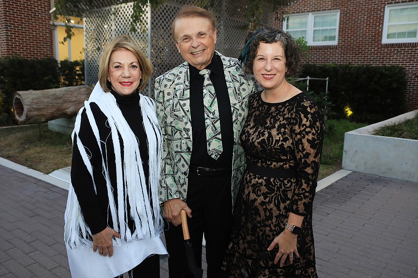 Pat and Larry Thompson with Executive Director Virginia Shearer