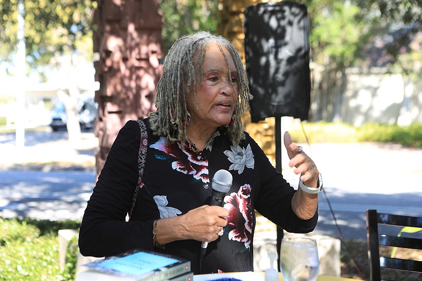 Charlayne Hunter Gault addresses the crowd.