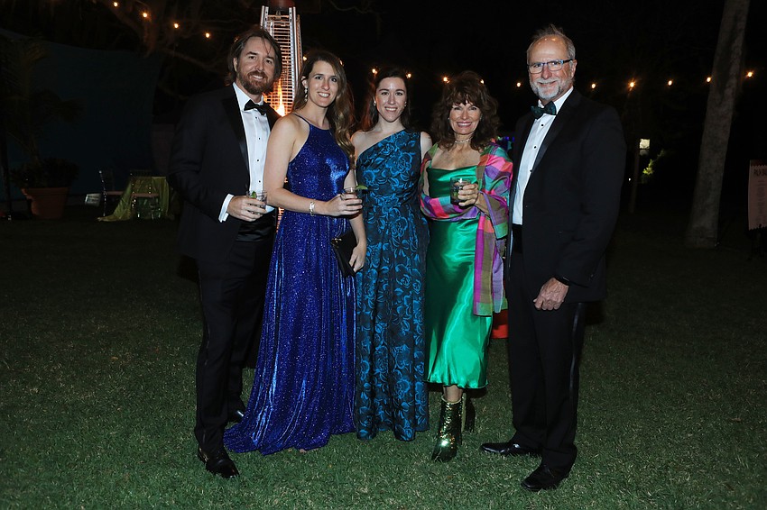 Luke Simonds, Lindsey Morrison, Ashley Morrison, Leiza Fitzgerald and Lowe Morrison