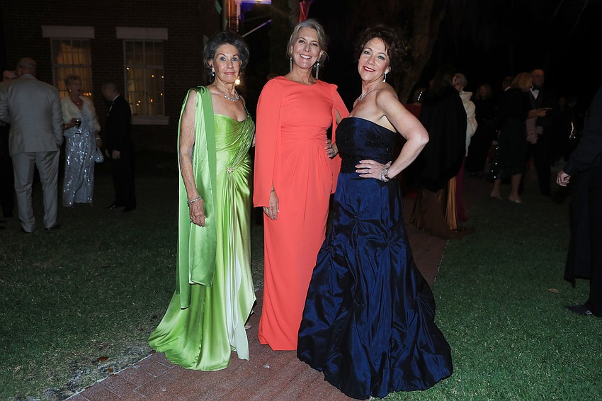 Chairwomen Cornelia Matson, Wendy Carlton and Rosemary Eure