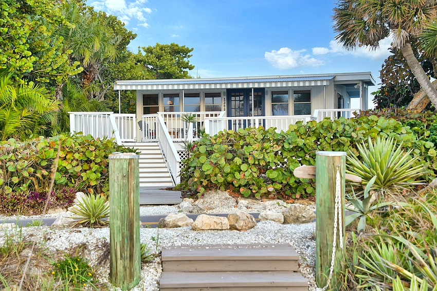 The home at 1300  Casey Key Road includes three bedrooms and two baths. (Photos courtesy Roger Pettingell, Coldwell Banker Global Luxury)