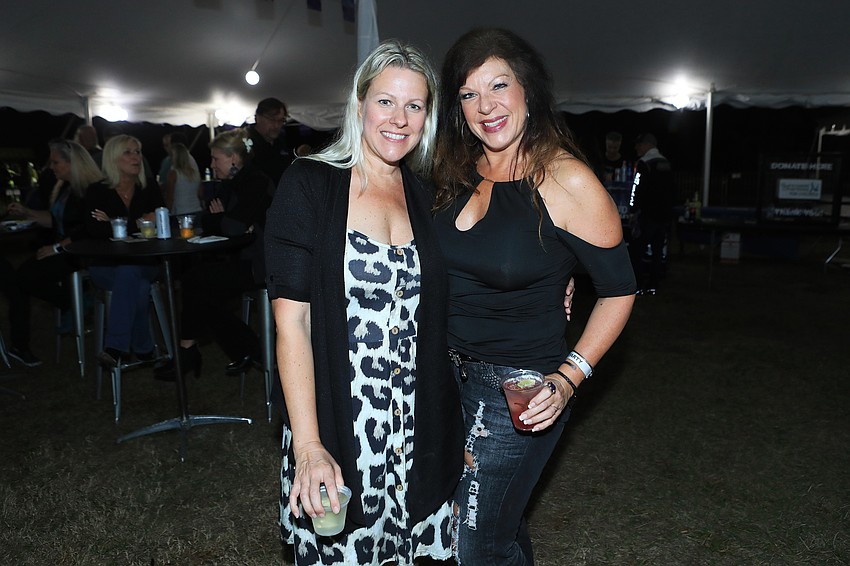 Victoria Loomis and Dana Cohen