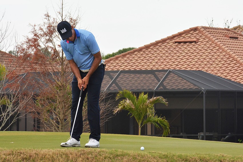 Martin Contini putts on the No. 8 hole during round three of the 2022 LECOM Suncoast Classic at Lakewood National Golf Club.