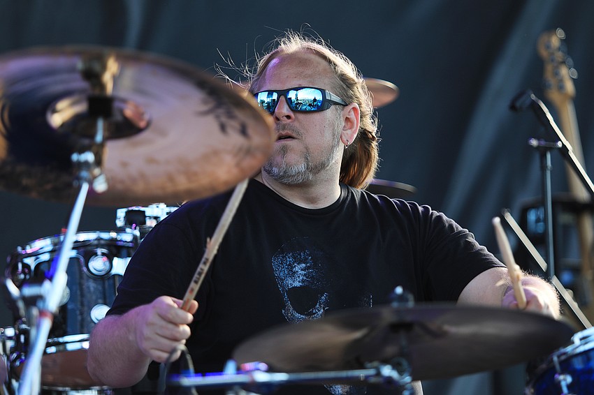 The Tobacco Rd Band keeps the audience rocking.