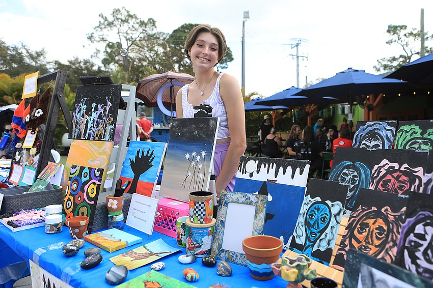 Jacqueline Gibson sells her paintings.