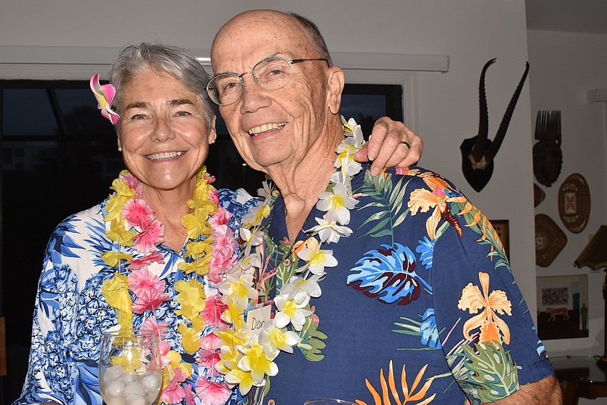 Peggy and Don Stitzenberger lead the HOA at Harbour Circle.